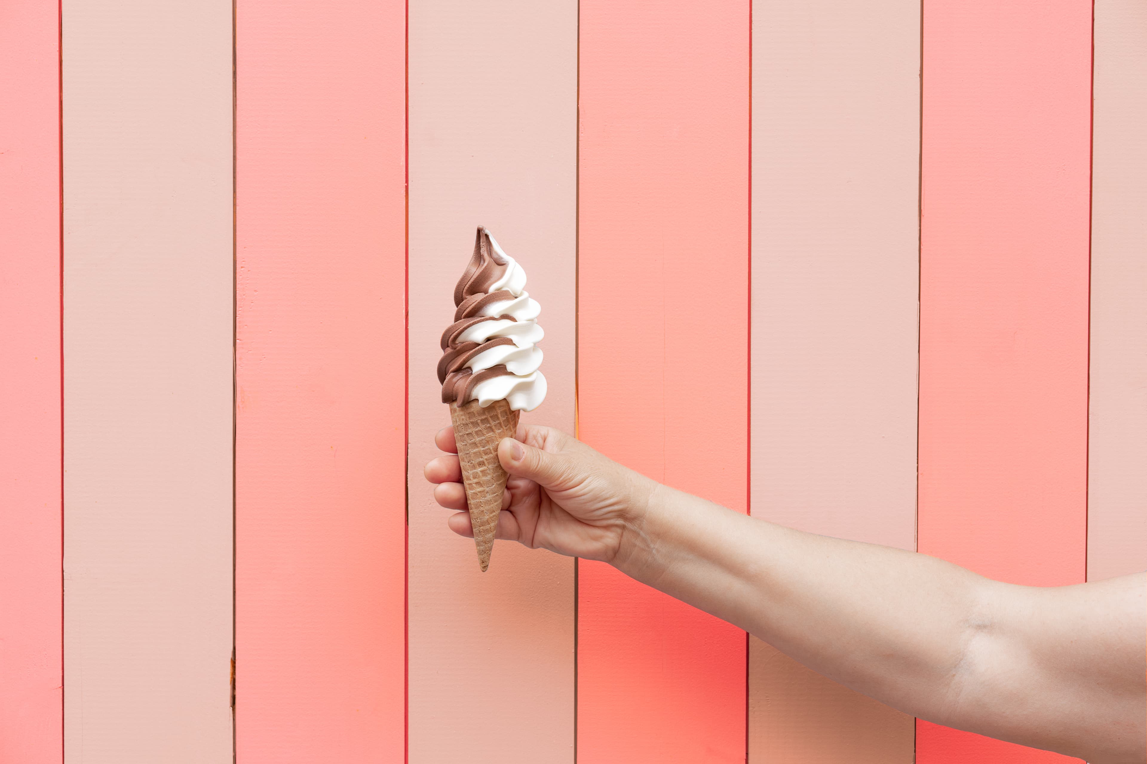 Hand-dipped soft serve at Scoops Venice Ice Cream